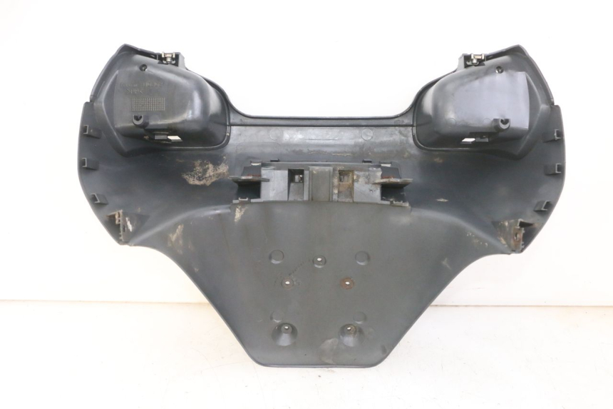 photo de MUD FLAP PIAGGIO SUPER LX 125 (2000 - 2003) - Zoom on usage condition