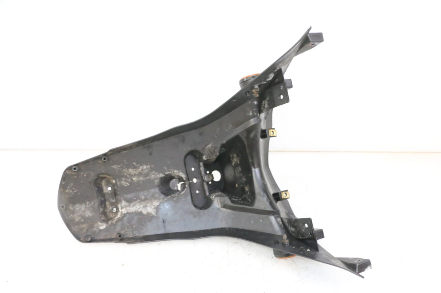 photo de MUD FLAP PEUGEOT TWEET PRO CARGO 50 (2018 - 2022) - Zoom on usage condition