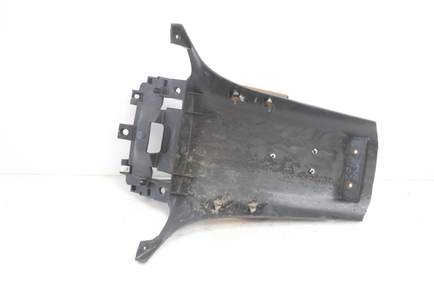 photo de MUD FLAP PIAGGIO TYPHOON 50 (2000 - 2009) - Surface and material condition