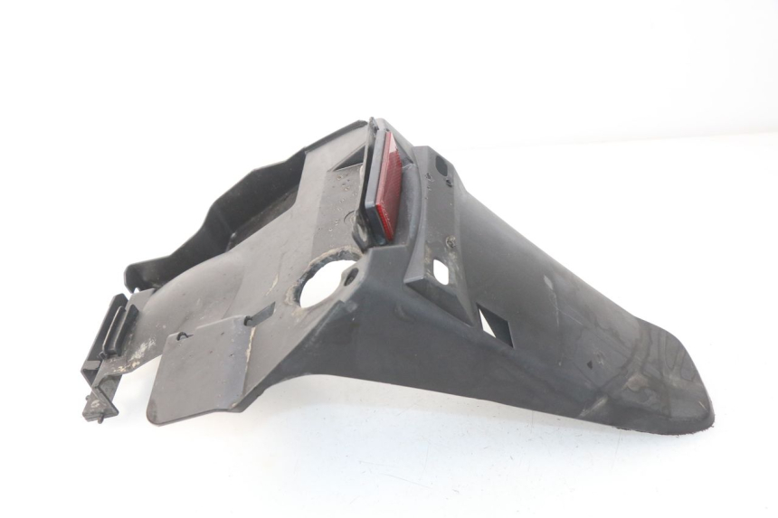 photo de REAR MUDGUARD PEUGEOT V-CLIC VCLIC 50 (2007 - 2013) - Fixing points details