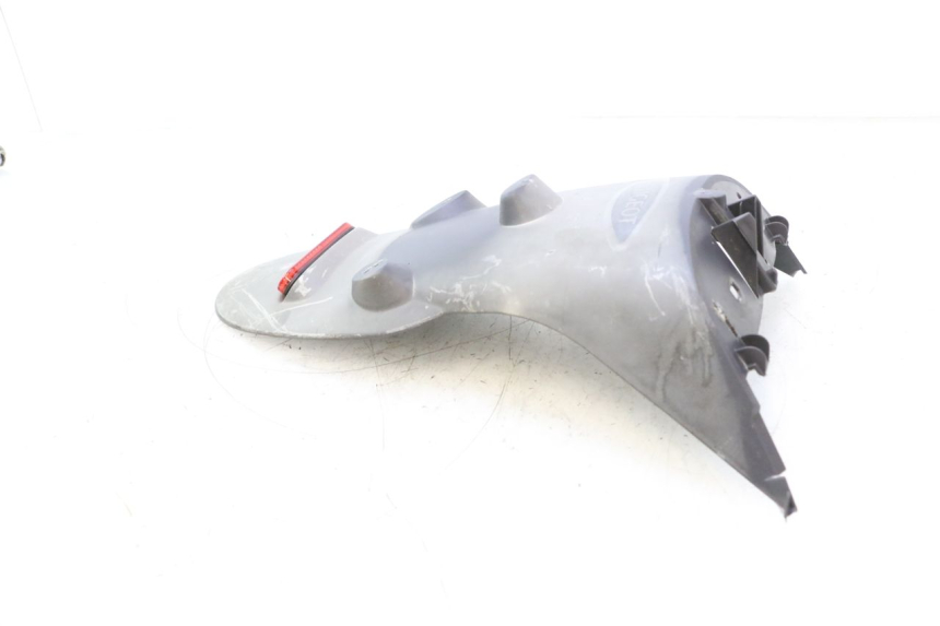 photo de MUD FLAP PEUGEOT VIVACITY 50 (1998 - 2003) - Zoom on usage condition