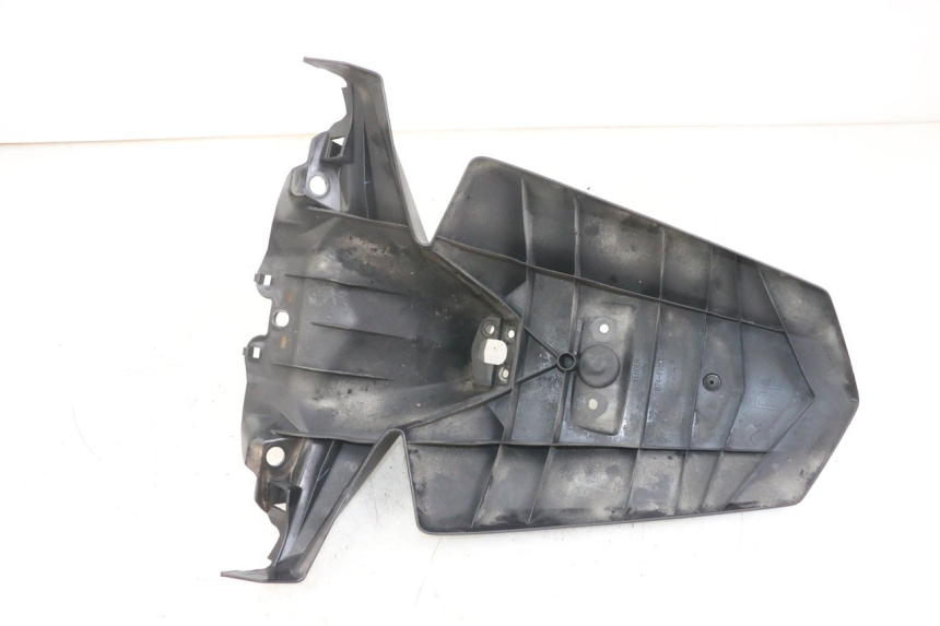 photo de REAR MUDGUARD YAMAHA XMAX X-MAX ABS 125 (2017 - 2020) - Zoom on usage condition