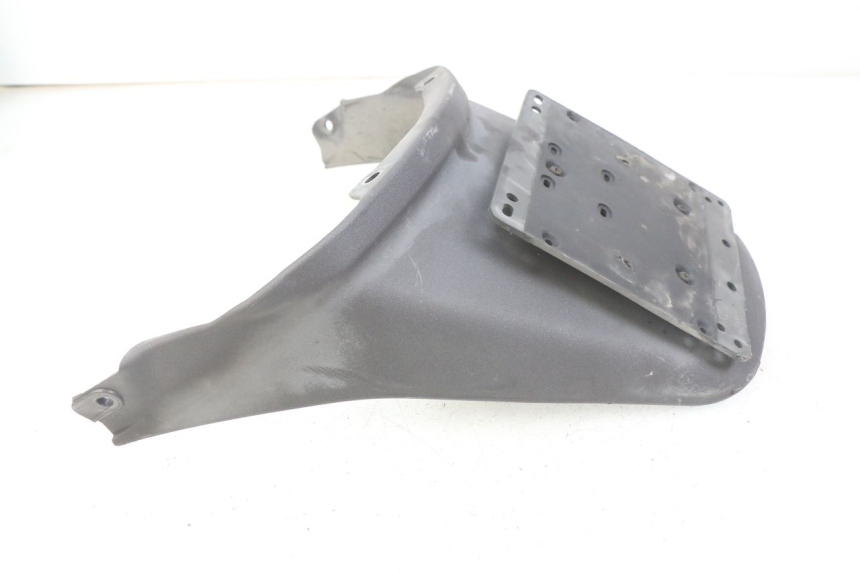 photo de REAR MUDGUARD PIAGGIO X8 125 (2004 - 2007) - Technical close-up