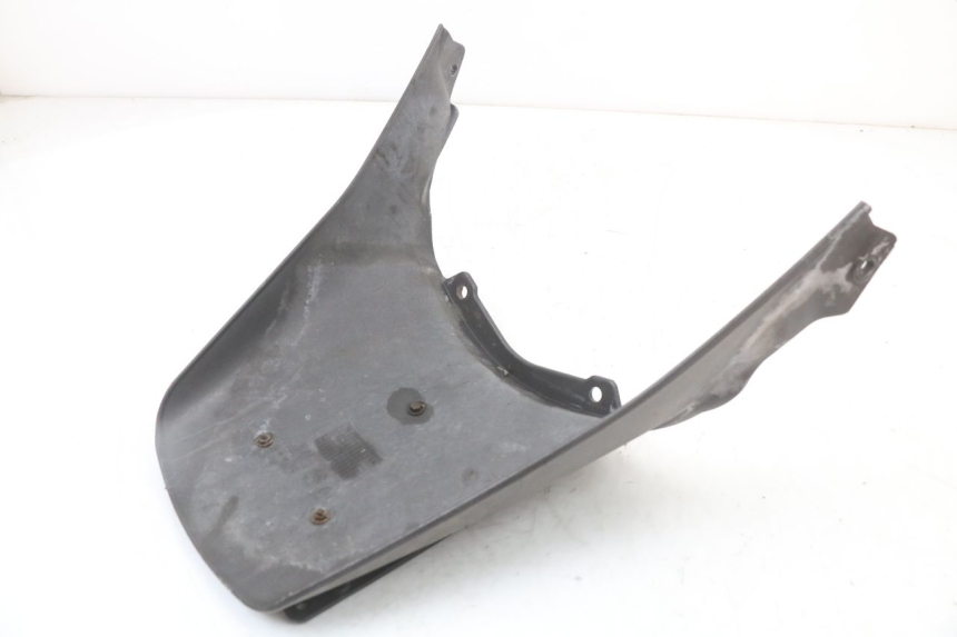 photo de REAR MUDGUARD PIAGGIO X8 125 (2004 - 2007) - Fixing points details