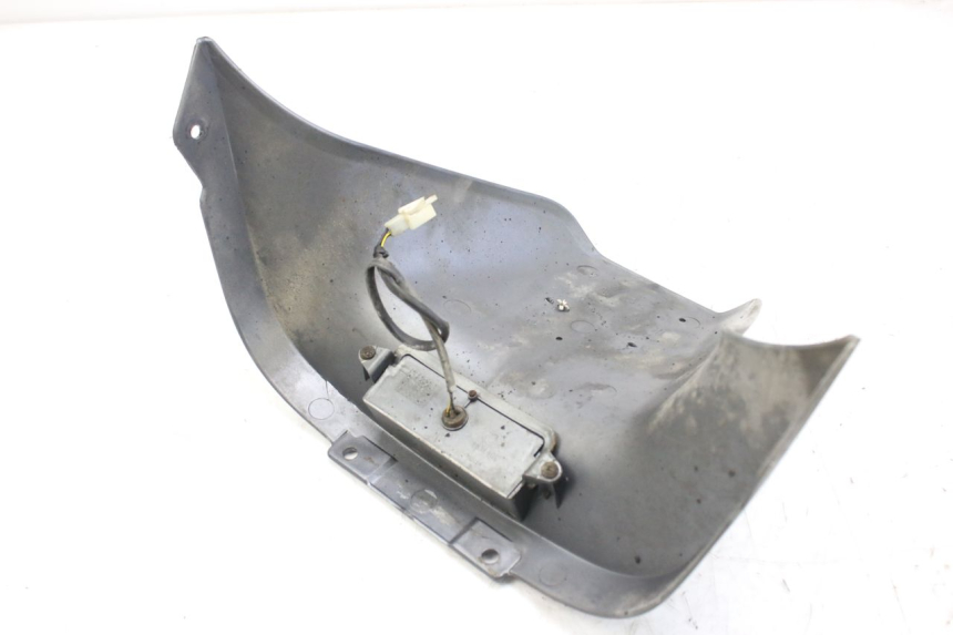 photo de REAR MUDGUARD PIAGGIO X9 EVOLUTION 125 (2003 - 2007) - Surface and material condition