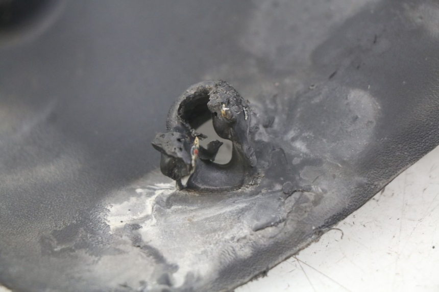 photo de REAR MUDGUARD PIAGGIO ZIP 4T 50 (2018 - 2020) - Technical close-up