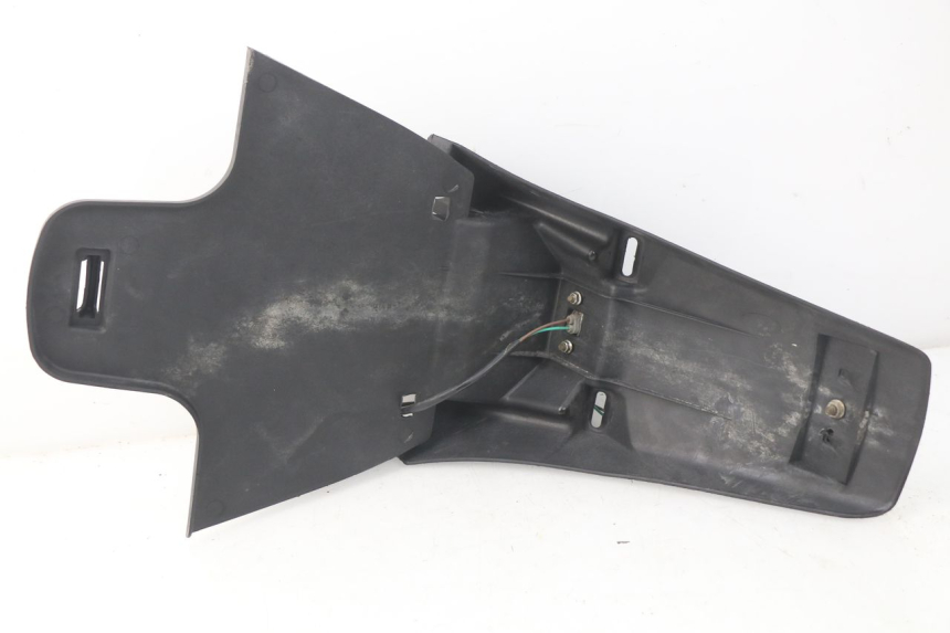 photo de MUD FLAP RED ELECTRIC RED E PRO 1 (2017 - 2019) - Technical close-up