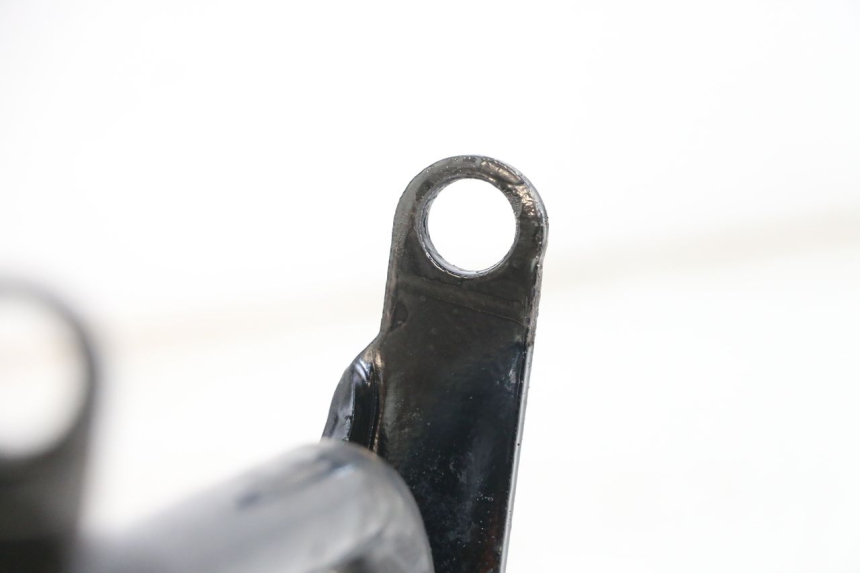 photo de Center stand E-MAX 80L 1 (2011 - 2014) - Zoom on usage condition