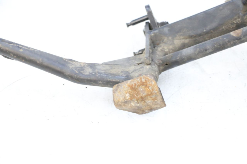 photo de MAIN STAND SUZUKI BURGMAN EXECUTIVE ABS 650 (2006 - 2012) - Technical close-up