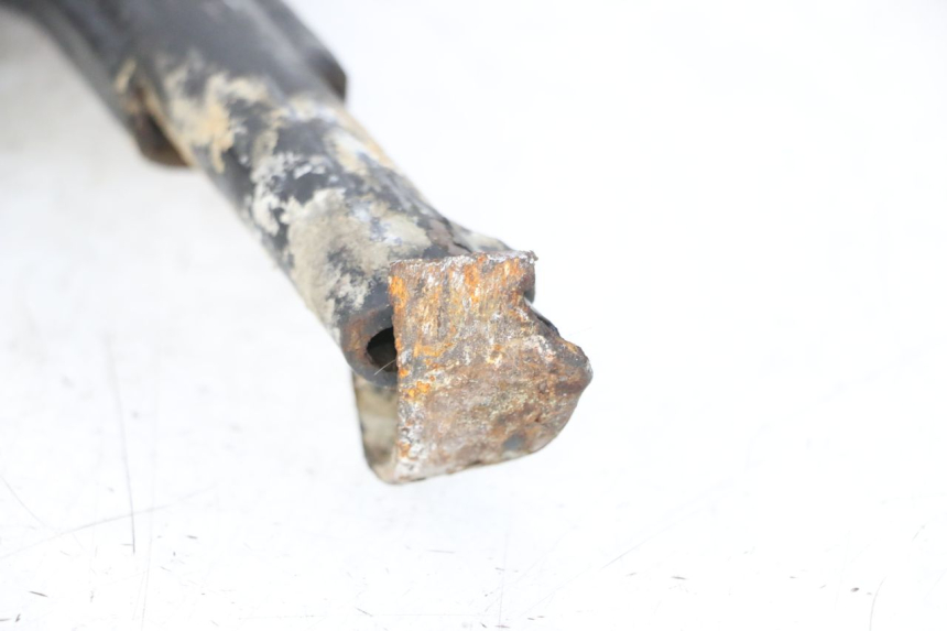 photo de CENTER STAND PEUGEOT ELYSTAR 50 (2002 - 2014) - Alternative perspective