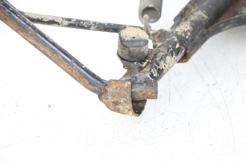 photo de CENTER STAND PEUGEOT ELYSTAR 50 (2002 - 2014) - Technical close-up