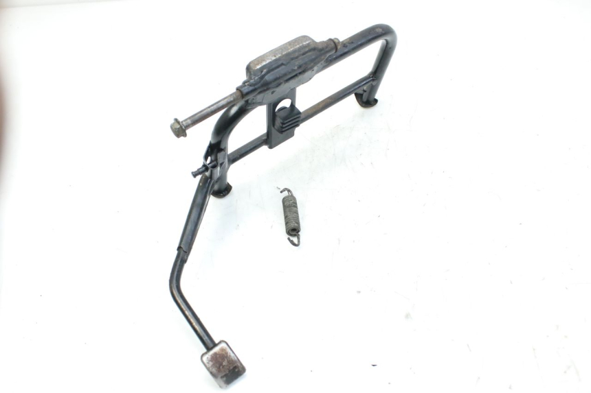 photo de CENTER STAND SYM FIDDLE 3 III 125 (2014 - 2020) - Zoom on usage condition