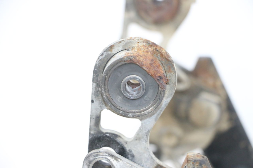 photo de CENTER STAND YAMAHA FJR ABS 1300 (2006 - 2012) - Supplementary product photo