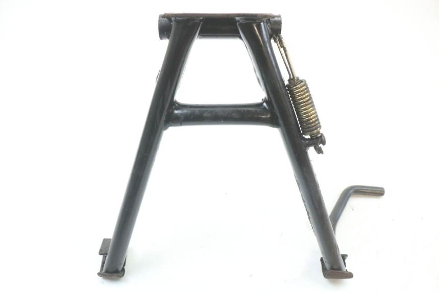 photo de MAIN STAND HYOSUNG GF 125 (2001 - 2005) - Main view