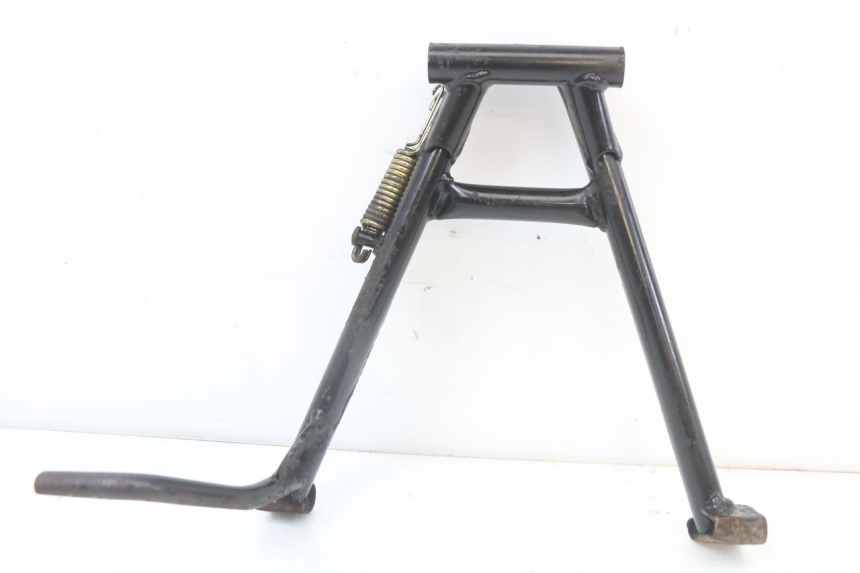 photo de MAIN STAND HYOSUNG GF 125 (2001 - 2005) - Alternative perspective