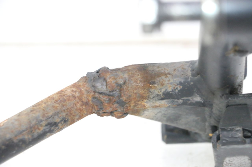 photo de MAIN STAND GILERA GP 800 (2007 - 2013) - Checked used part