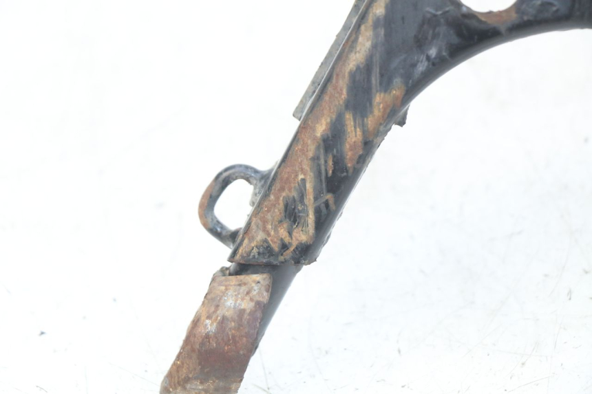 photo de CENTER STAND PEUGEOT LUDIX 50 (2005 - 2007) - Fixing points details