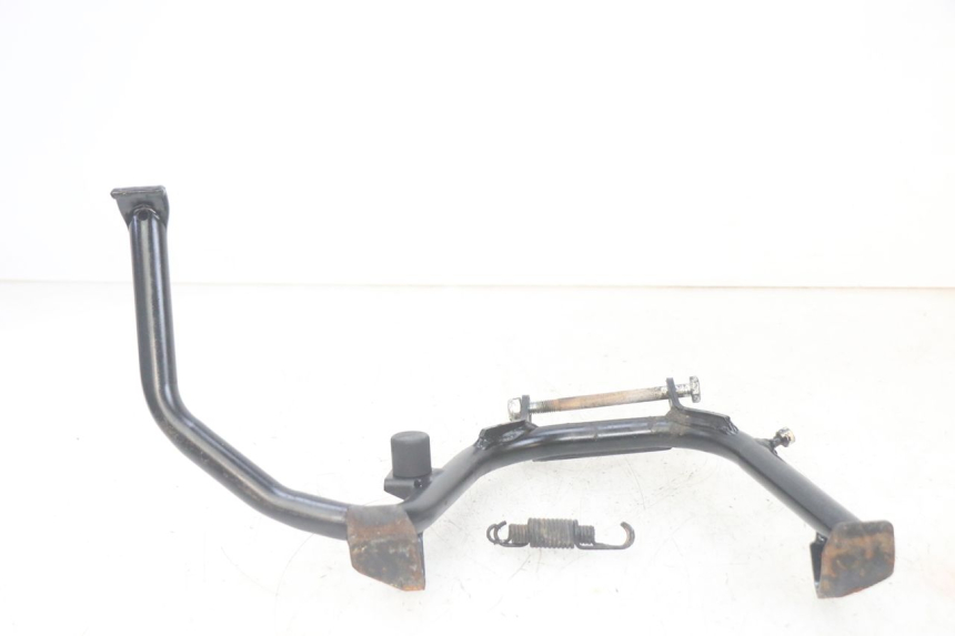 photo de MAIN STAND PIAGGIO MP3 HPE 300 (2019 - 2026) - Zoom on usage condition