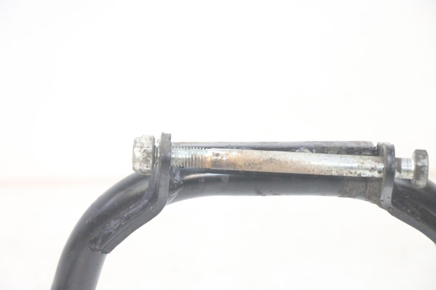 photo de MAIN STAND PIAGGIO MP3 HPE 300 (2019 - 2026) - Technical close-up