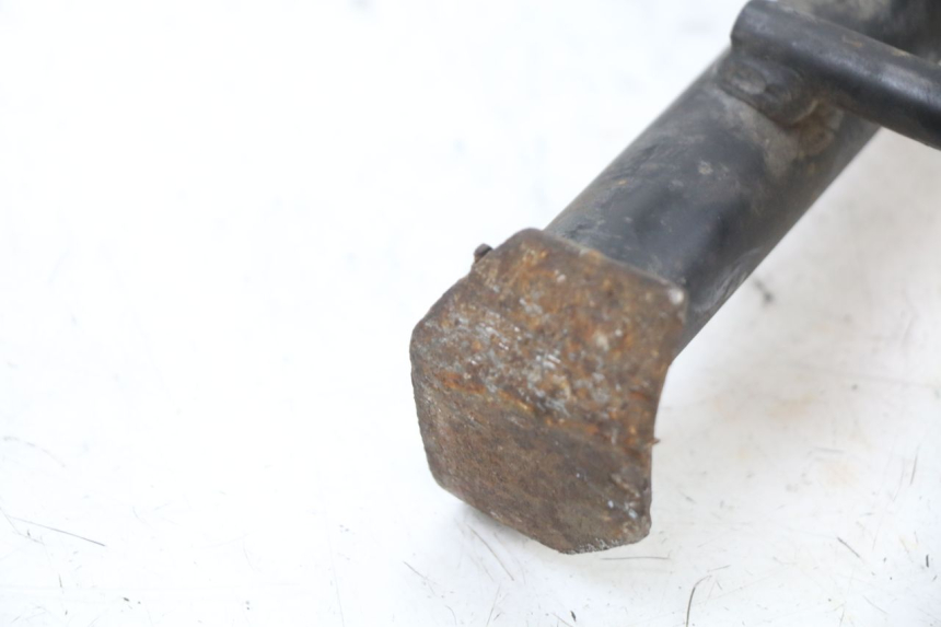 photo de CENTER STAND PIAGGIO MP3 LT 400 (2007 - 2012) - Fixing points details