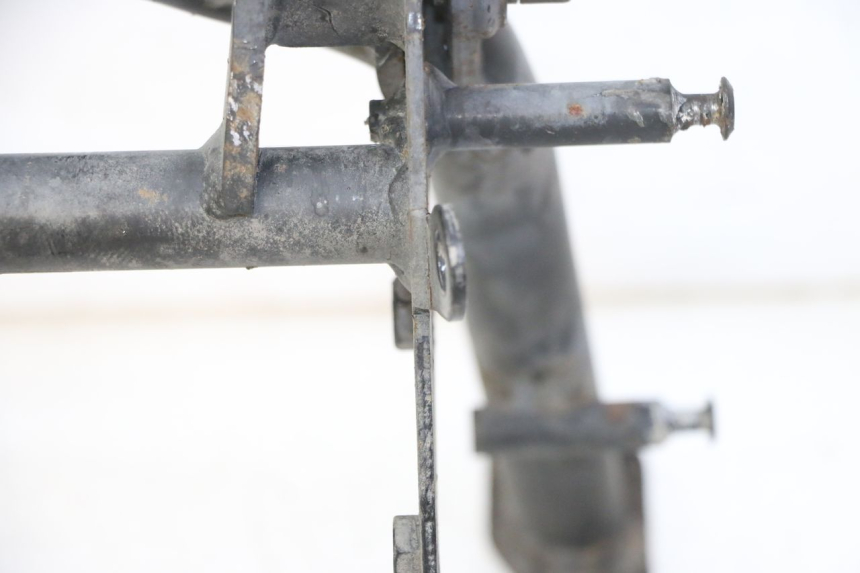 photo de MAIN STAND PIAGGIO MP3 500 (2014 - 2017) - Fixing points details