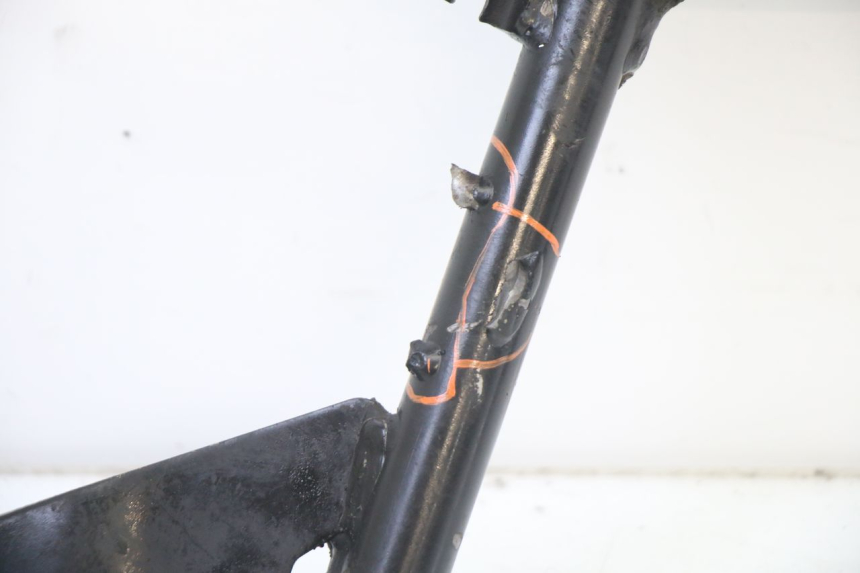 photo de MAIN STAND APRILIA SR 2T 50 (2018 - 2022) - Fixing points details