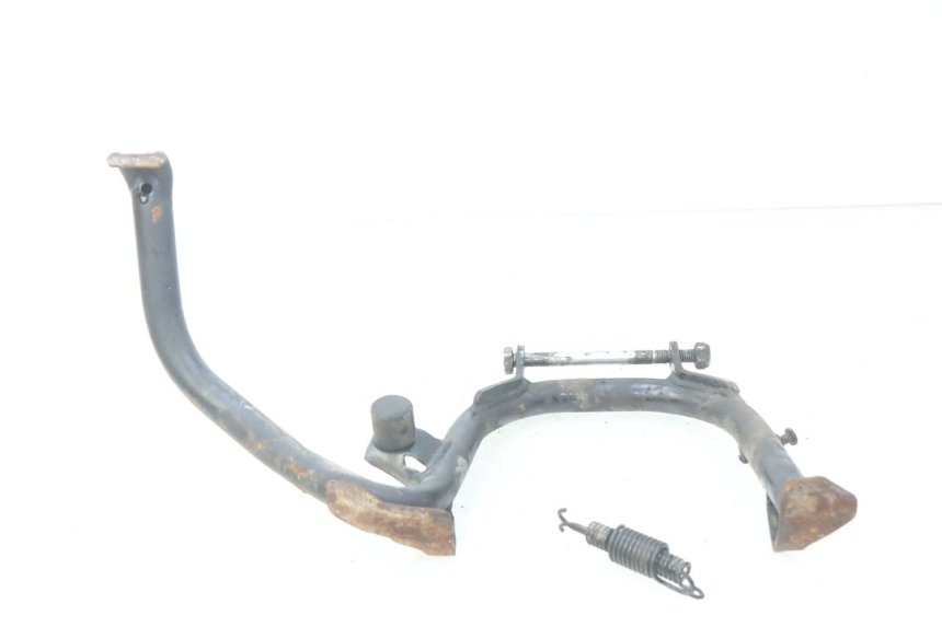 photo de CENTER STAND PIAGGIO VESPA GTS IGET ABS 125 (2017 - 2023) - Zoom on usage condition