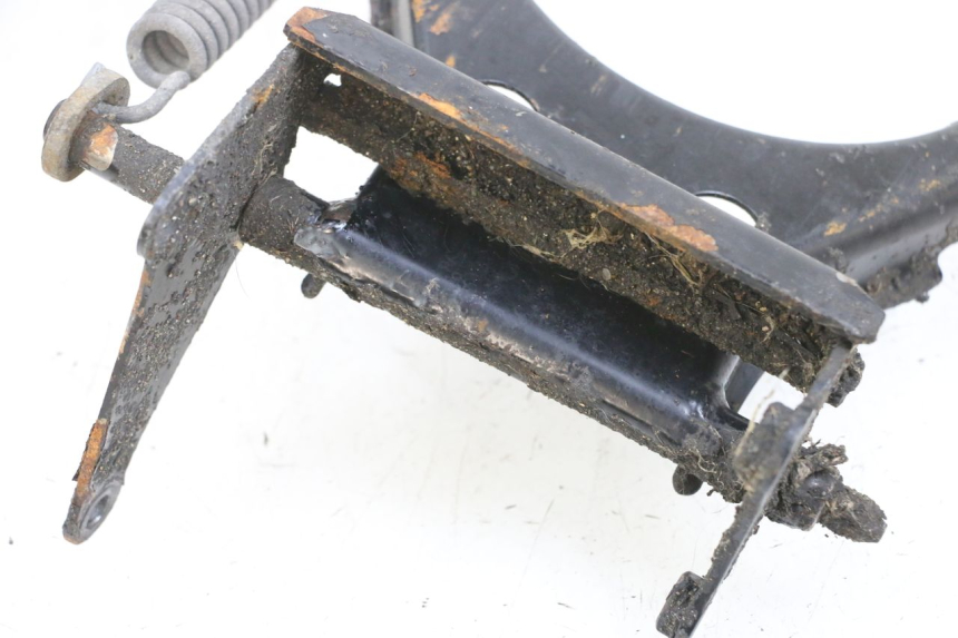 photo de MAIN STAND PEUGEOT VIVACITY 100 (1999 - 2008) - Alternative perspective