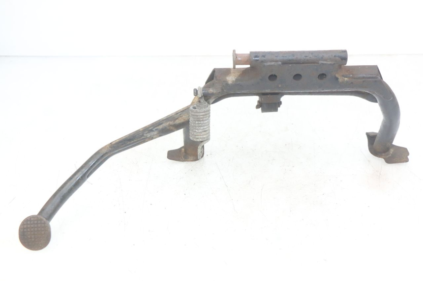 photo de CENTER STAND YAMAHA YP MAJESTY 400 (2004 - 2008) - Fixing points details