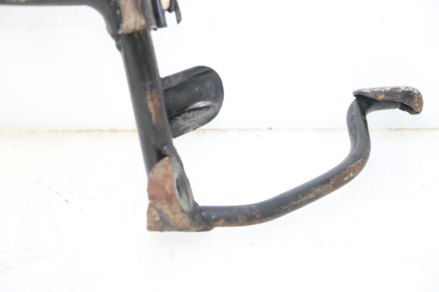 photo de CENTER STAND PIAGGIO ZIP 2T 50 (2009 - 2019) - Fixing points details
