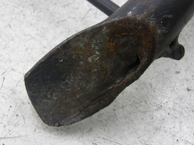 photo de SIDE STAND PIAGGIO X9 250 (2000 - 2002) - Fixing points details