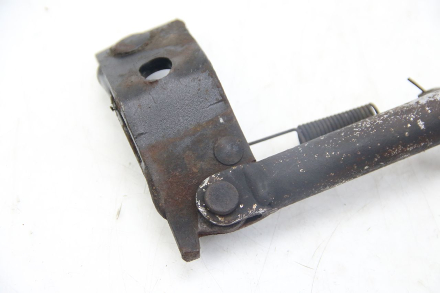 photo de SIDE STAND MBK BOOSTER SPIRIT 50 (1999 - 2003) - Zoom on usage condition