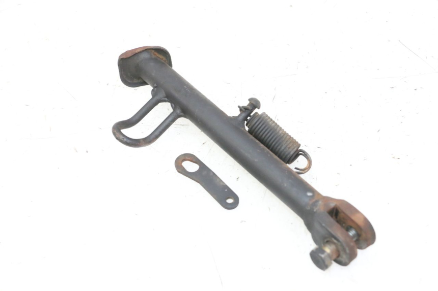 photo de SIDE STAND KYMCO GRAND DINK 125 (2002 - 2007) - Zoom on usage condition