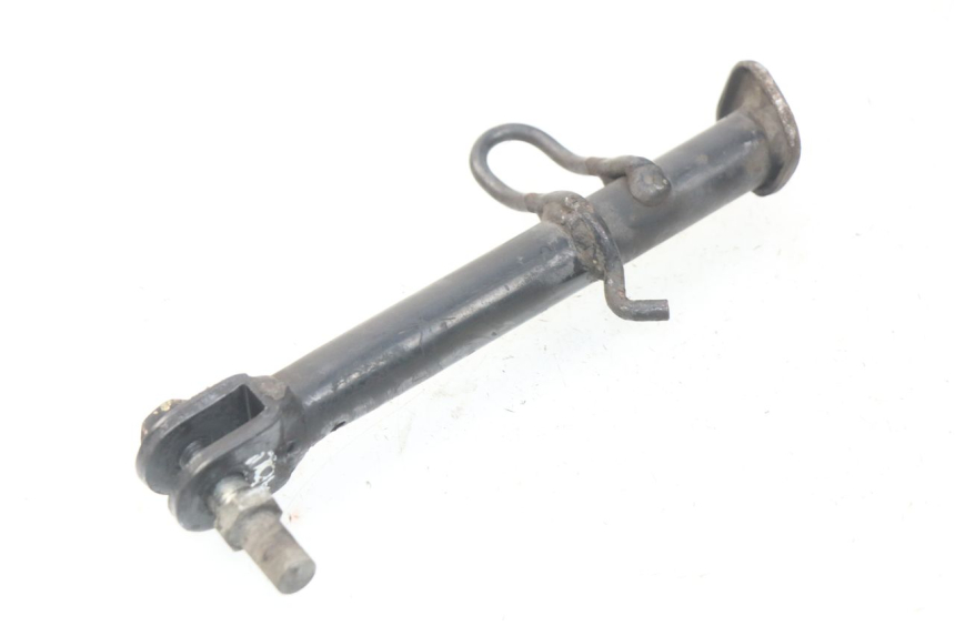 photo de SIDE STAND SYM MIO 100 (2006 - 2017) - Zoom on usage condition