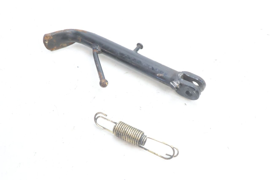photo de SIDE STAND DAELIM VJ ROADWIN 125 (2004 - 2007) - Fixing points details