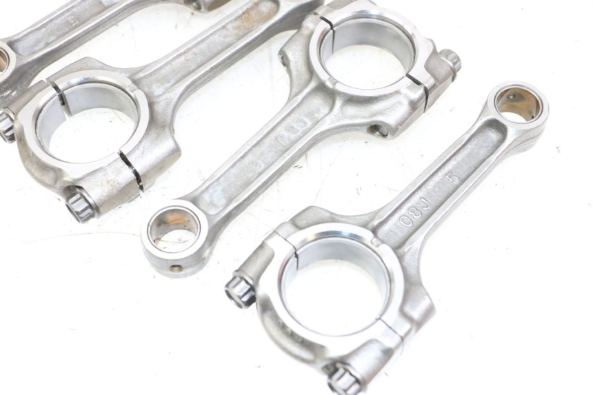 photo de ROD SUZUKI GSR 750 (2011 - 2017) - Surface and material condition