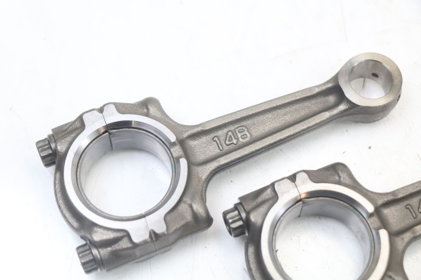 photo de ROD YAMAHA FZ1 FAZER 1000 (2007 - 2009) - Zoom on usage condition