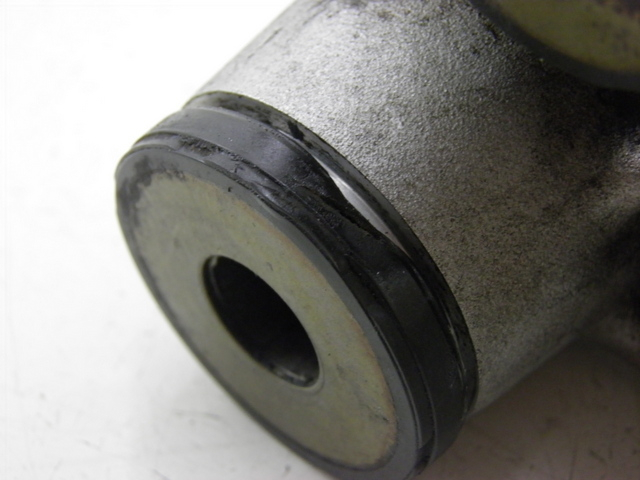 photo de SHOCK LINK HYOSUNG COMET GT 125 (2002 - 2007) - Technical close-up
