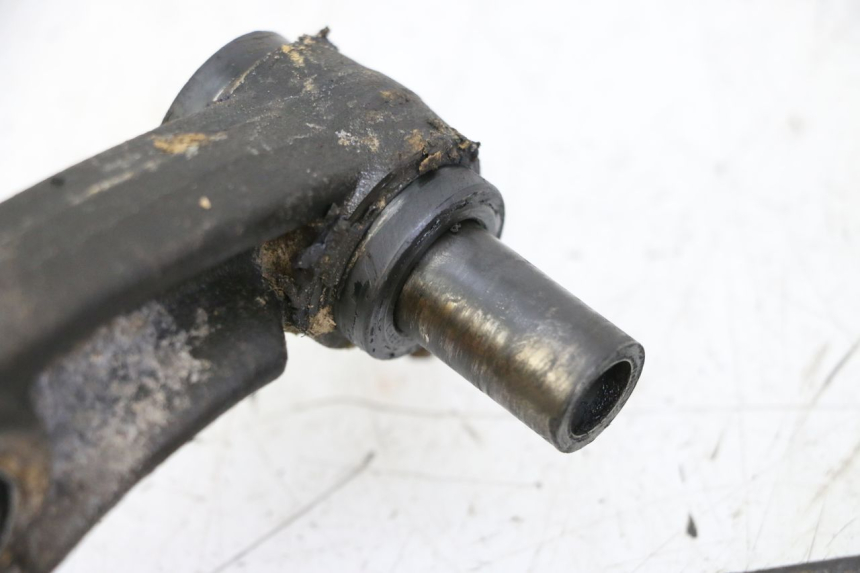 photo de SHOCK LINK KYMCO STRYKER OFF ROAD 125 (1999 - 2005) - Surface and material condition