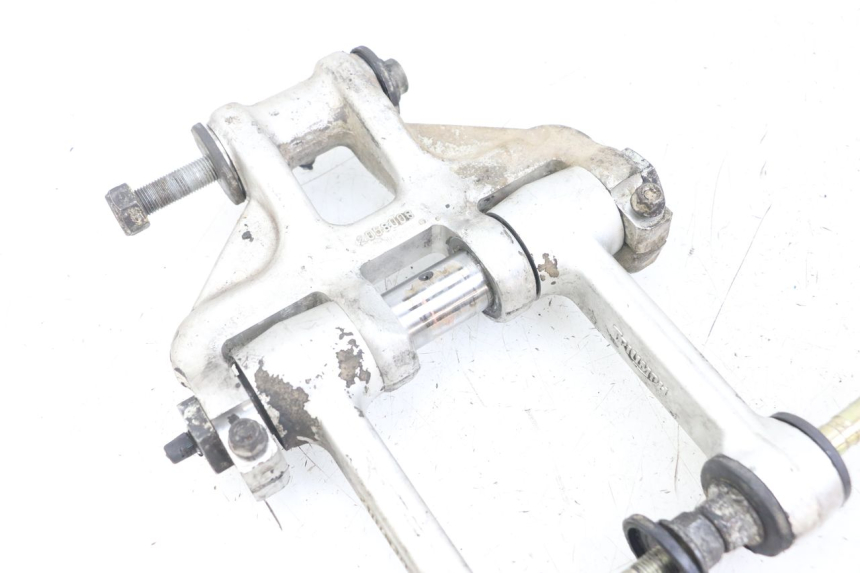 photo de SHOCK ABSORBER LINKAGE TRIUMPH SPEED TRIPLE T301 900 (1994 - 1996) - Component detail