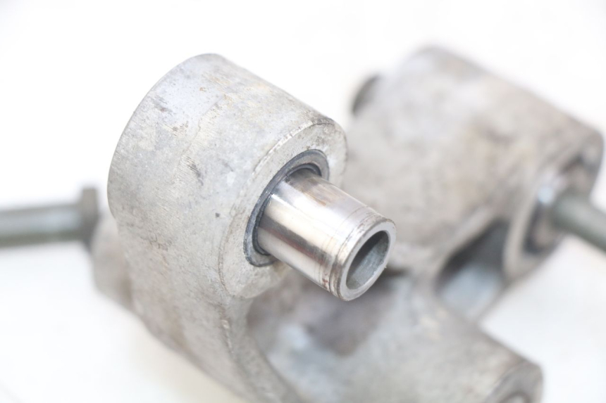 photo de SHOCK ABSORBER LINKAGE YAMAHA YZF R THUNDERCAT 600 (1996 - 2003) - Technical close-up