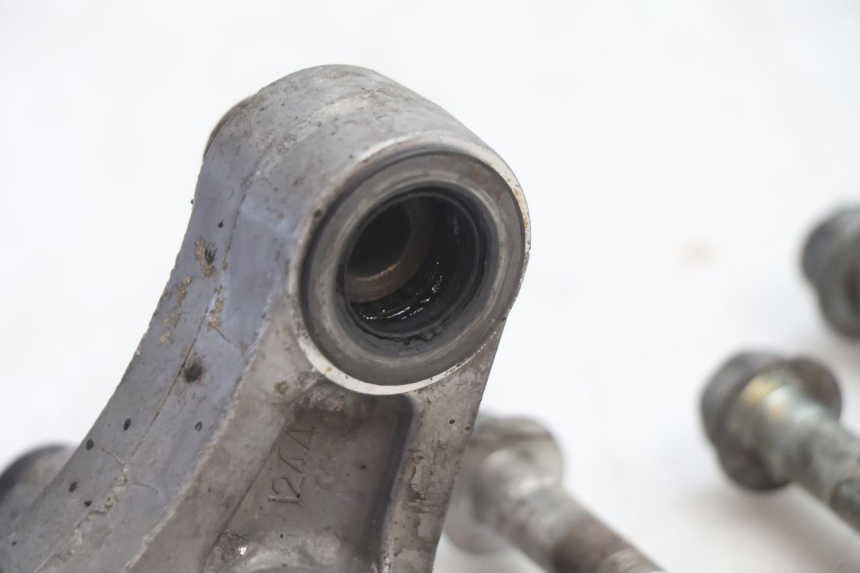 photo de SHOCK ABSORBER LINKAGE KAWASAKI ZX-6R ZX6R 600 (1995 - 1997) - Checked used part