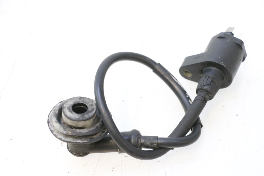 photo de COIL KYMCO AGILITY FR 2T 50 (2012 - 2017) - Fixing points details