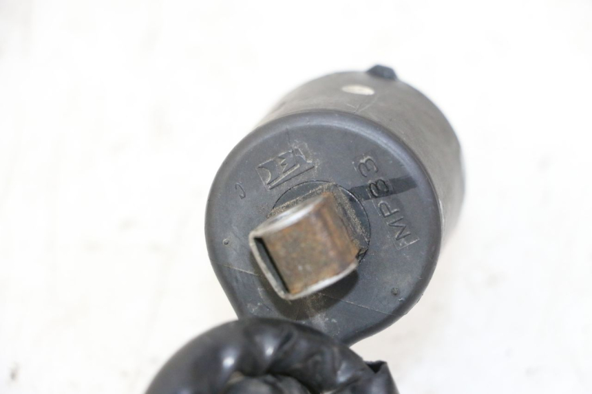 photo de COIL HONDA FES S-WING SWING ABS 125 (2007 - 2015) - Component detail