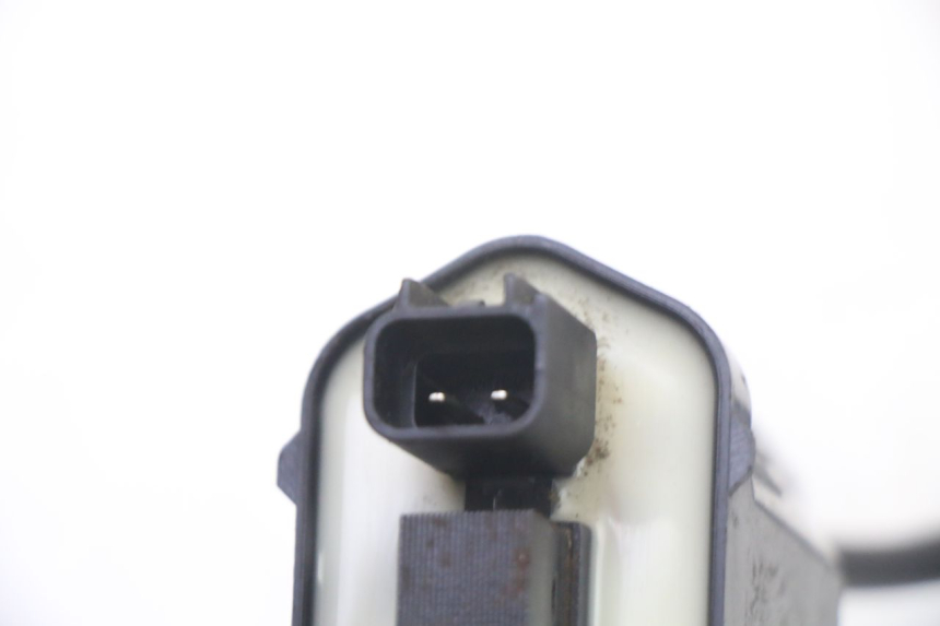 photo de COIL SYM FIDDLE 3 III 125 (2014 - 2020) - Fixing points details