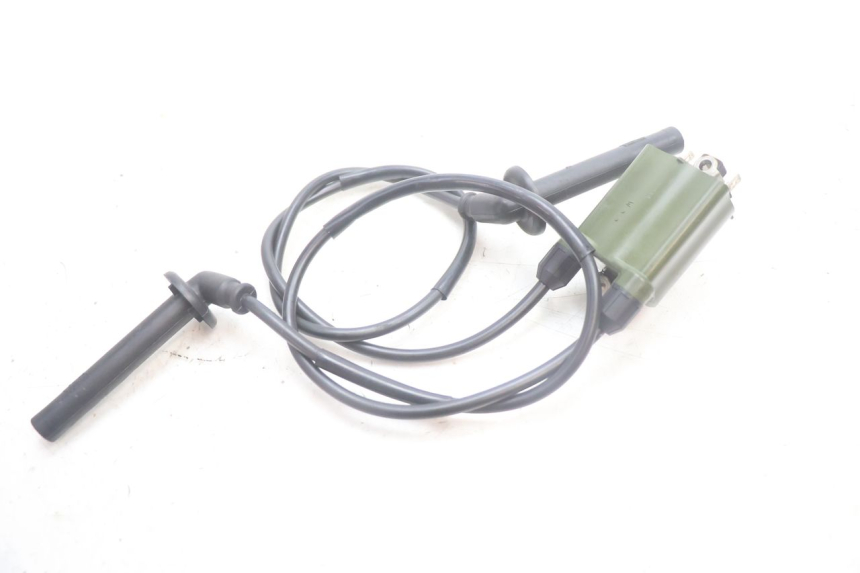 photo de IGNITION COIL HONDA FJS SILVER WING SILVERWING 400 (2005 - 2008) - Technical close-up