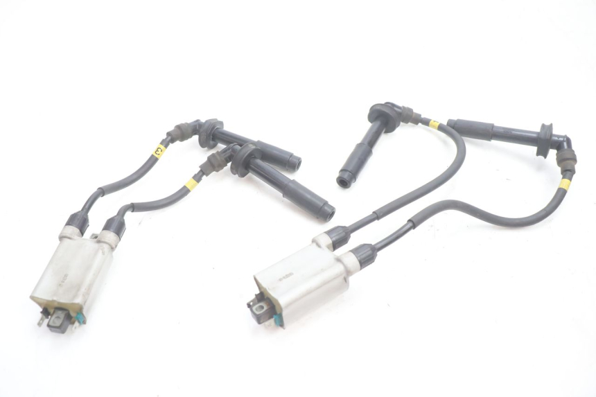 photo de IGNITION COIL KAWASAKI GPX F ZX750F 750 (1986 - 1990) - Surface and material condition