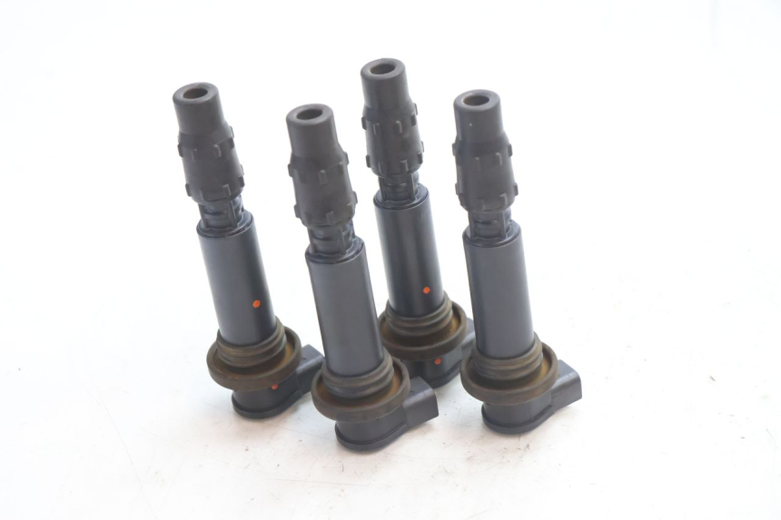 photo de IGNITION COIL SUZUKI GSR 600 (2005 - 2012) - Alternative perspective