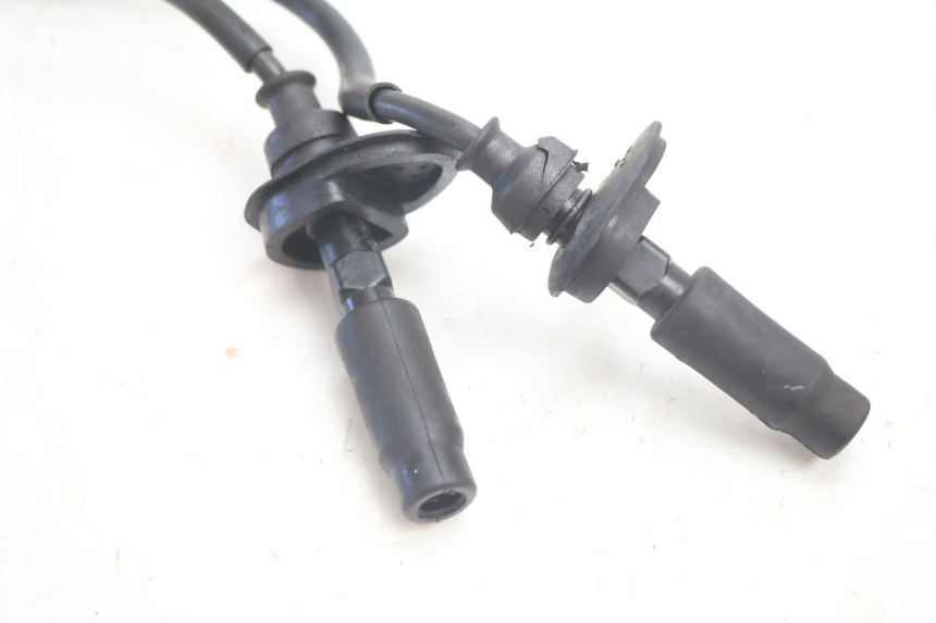 photo de IGNITION COIL SUZUKI GSX F GSXF 750 (1988 - 1998) - Surface and material condition