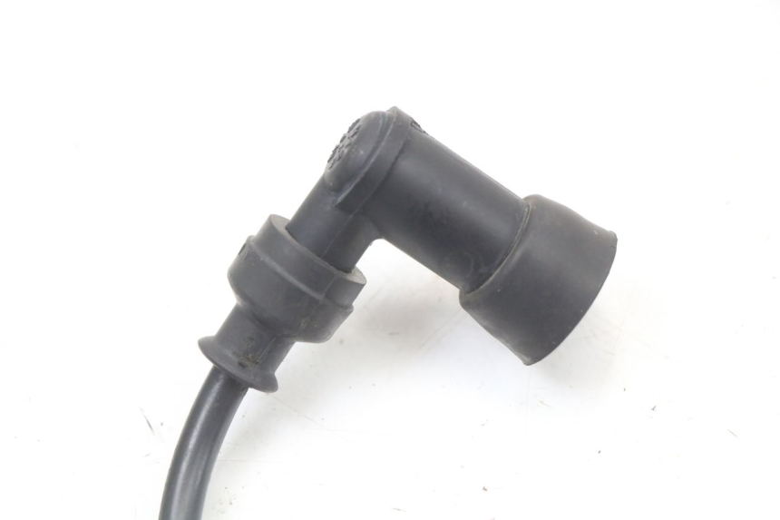 photo de IGNITION COIL SUZUKI GZ MARAUDER 125 (1998 - 2004) - Technical close-up